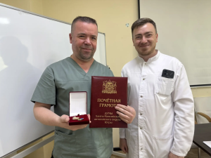 Сегодня, 21 июня, профессиональный праздник медицинского сообщества сообщества - День медицинского работника 