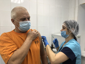 Полный цикл иммунизации против COVID-19 завершили порядка 68% няганцев