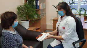 Медицинские психологи Нягани рассказывают горожанам о способах бросить курить