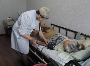 «Без человечного отношения к окружающим и в жизни трудно, а в медицине и вовсе -просто невозможно»