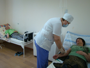 Ежемесячно в дневном стационаре Няганской городской поликлиники курс оздоровительной терапии проходят порядка 200 пациентов