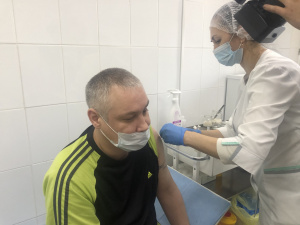 АДРЕСА ПРОВЕДЕНИЯ И ГРАФИКИ РАБОТЫ КАБИНЕТОВ И ПУНКТОВ ВАКЦИНАЦИИ ПРОТИВ COVID-19 в Нягани