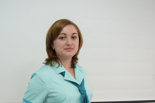 Сегодня, 21 июня, коллектив учреждения поздравляет с ДНЕМ РОЖДЕНИЯ сразу трех прекрасных представительниц