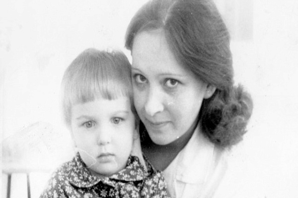 «Без человечного отношения к окружающим и в жизни трудно, а в медицине и вовсе -просто невозможно»