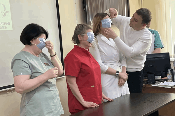 Ярко, дружно и позитивно в БУ «Няганская городская поликлиника» прошел Международный день медицинской сестры